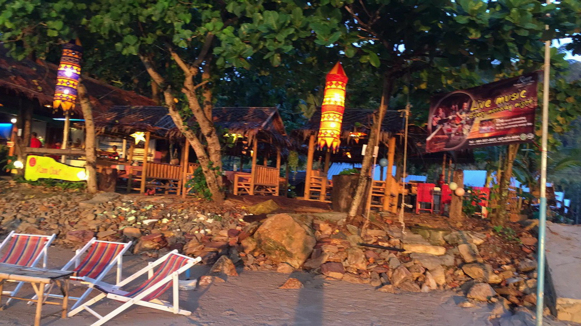 Rann Chalet Beach Side Koh Lanta Exterior foto