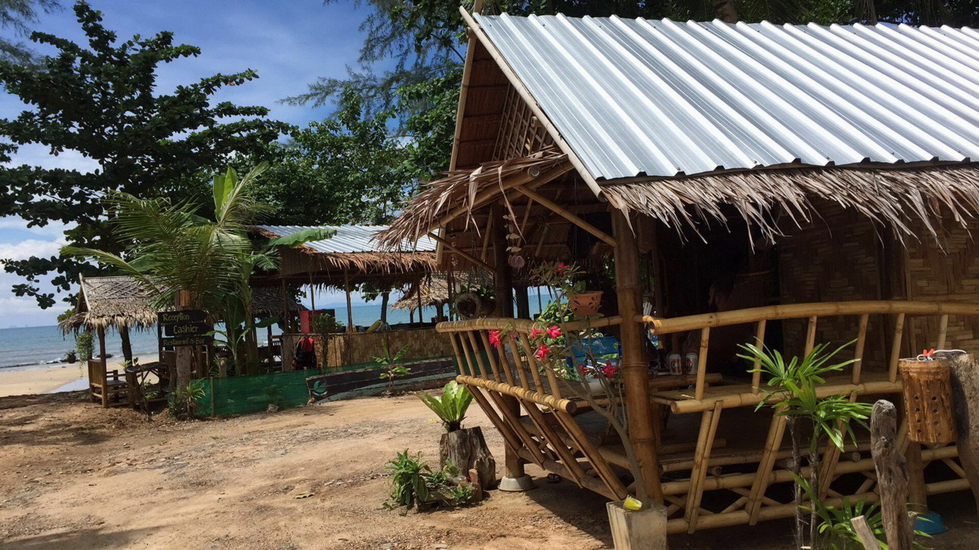 Rann Chalet Beach Side Koh Lanta Exterior foto